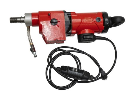 Двигатель для алмазного бурения VOLL INDUSTRIAL VDM 33 Двигатель для алмазного бурения VOLL INDUSTRIAL VDM 33