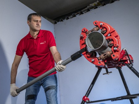 Роторный труборез, применение. Роторный труборез, применение.